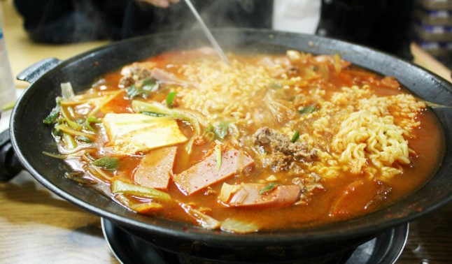 전통의정부부대찌개 이미지