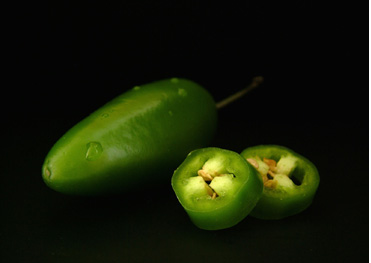 멕시코가 원산지인 고추, 할라피뇨는 스코빌 단위 5000 정도의 매운맛 강도를 가지고 있다.
